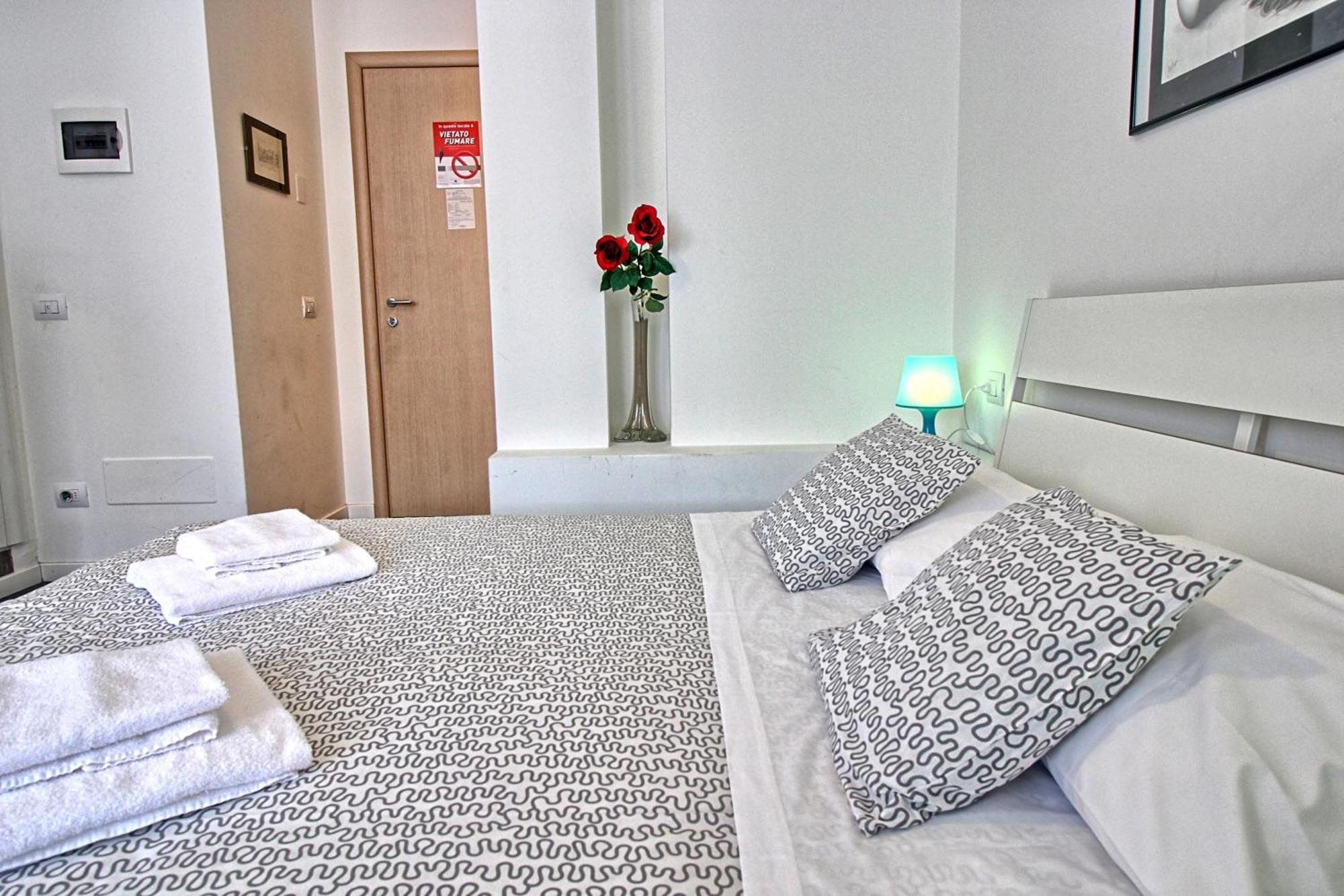 Residenza Manzoni Como Centre Extérieur photo